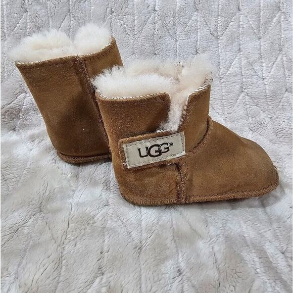 UGG Erin Baby Booties Unisex Small Leather Sherpa Lined Winter Classic Easy On - Picture 4 of 8